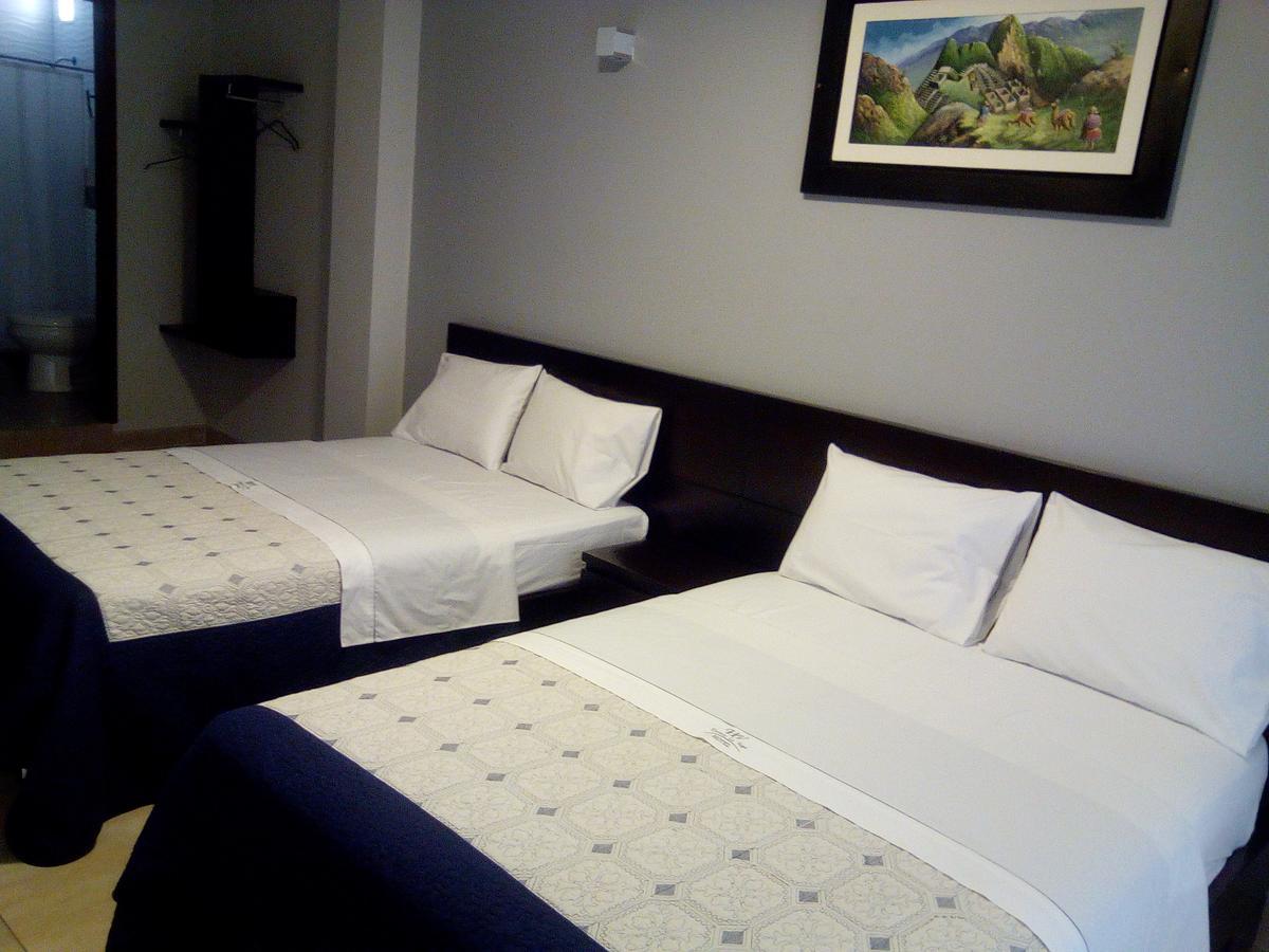 Hotel Vicente De La Vega تشيكلايو المظهر الخارجي الصورة
