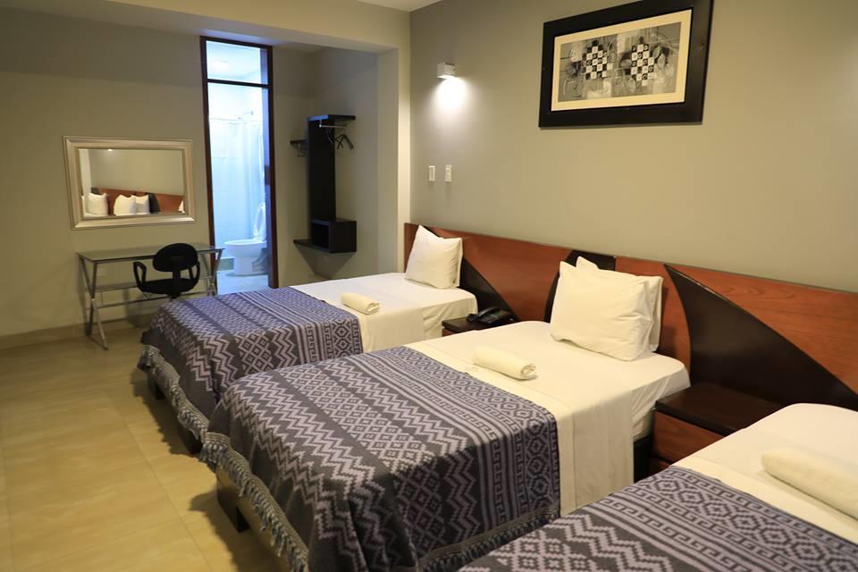 Hotel Vicente De La Vega تشيكلايو المظهر الخارجي الصورة
